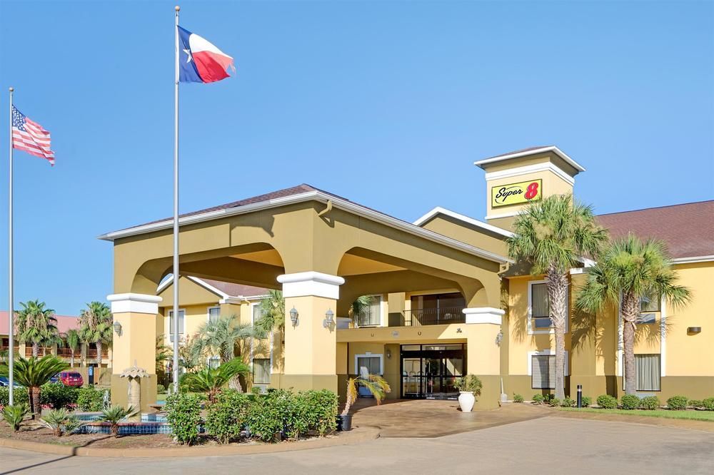 Surestay Plus Hotel By Best Western Alvin Ngoại thất bức ảnh
